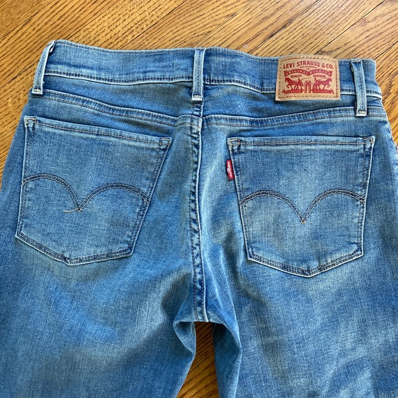 710 Levi’s super skinny regular rise - Picture 4 of 4